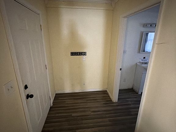 5th image of 164 Williams Hollow Rd