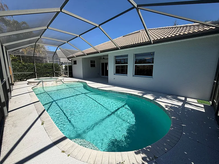 7080 Timberland Cir — Photo 35