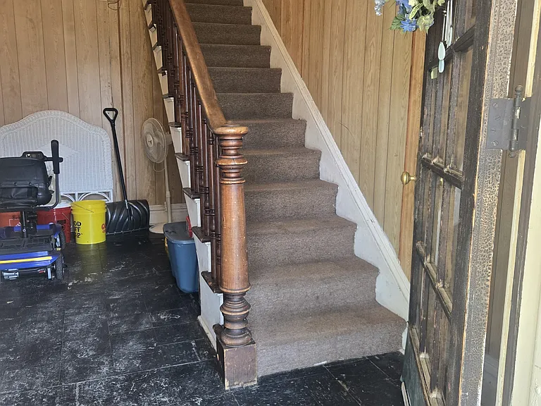 127 Spruce St #2B — Photo 3