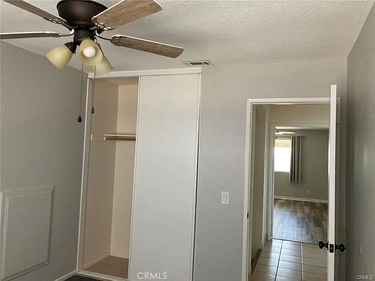 9934 La Vine St — Photo 27