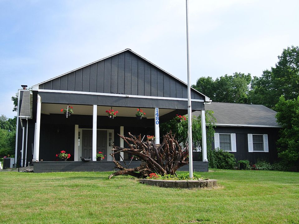 1480 Indian Lakes Rd NE, Sparta, MI 49345 Zillow