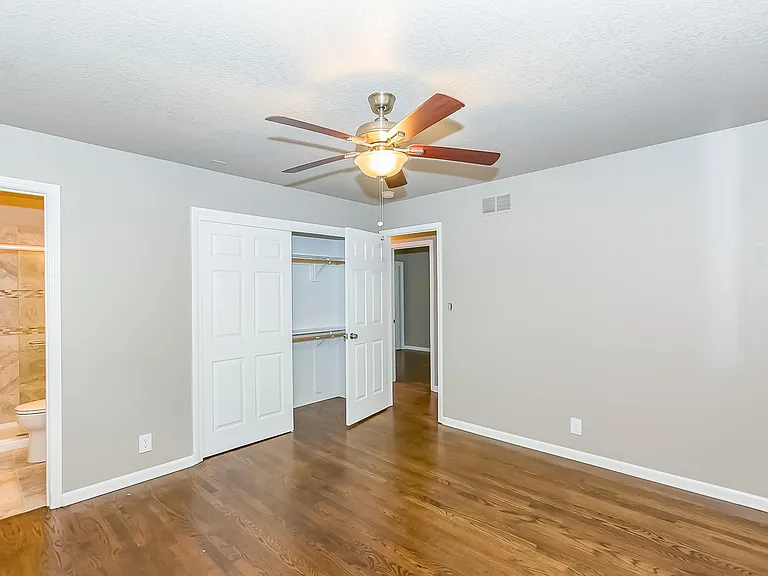 5800 N Belton Ave — Photo 21