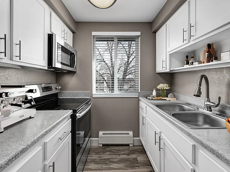 Two bedroom kitchen