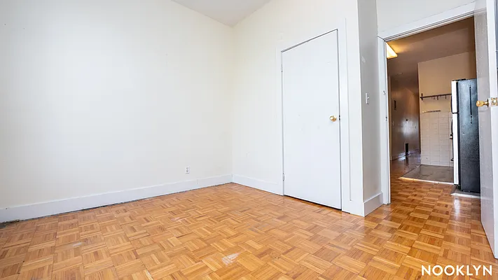 Rented by Nooklyn NYC LLC | media 25