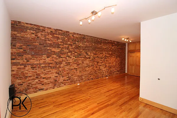 Rented by Proper Real Estate, LLC | media 4