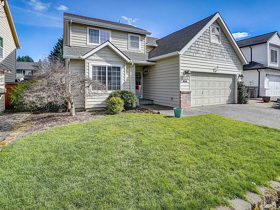 2nd image of 2058 SE 60th Ave
