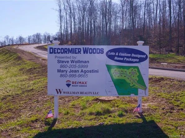 16 Brittanys Path, Berlin, CT 06023