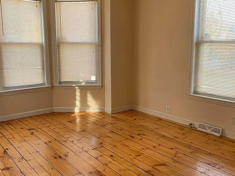 856 Valley St #A — Photo 15