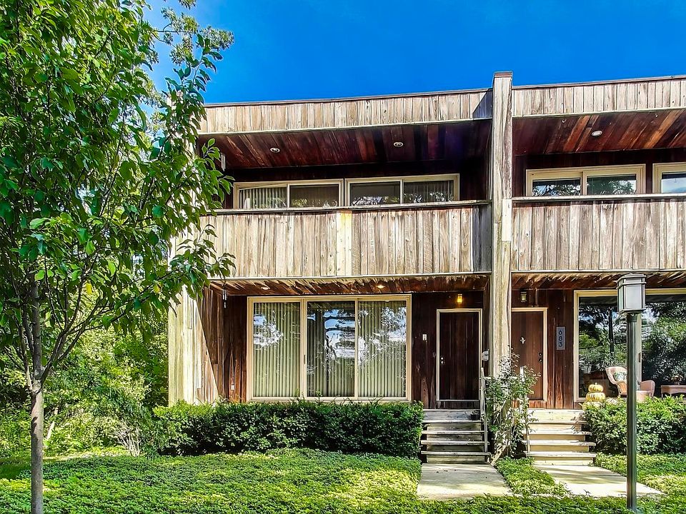 1st image of 685 Vine Ave