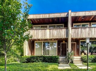 685 Vine Ave, Highland Park, IL 60035