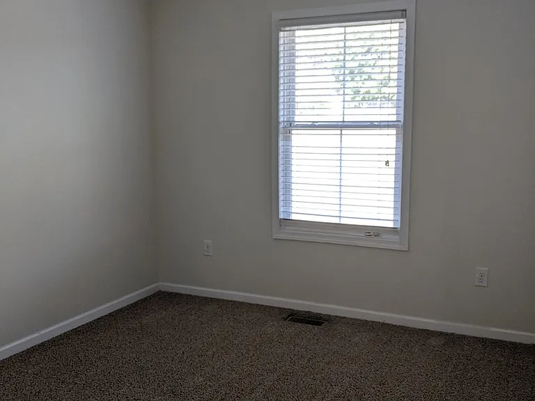 6 Cedar Point Ln — Photo 13
