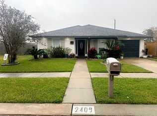 2409 Pirate Dr, Chalmette, LA 70043