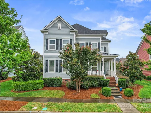 9721 Shoehorn St, Pineville, NC 28134