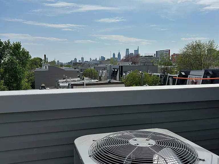 2205 N Franklin St #2 — Photo 24