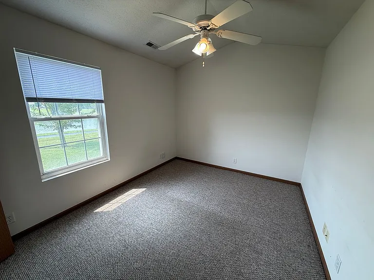 3217 Hopkins Ct — Photo 8