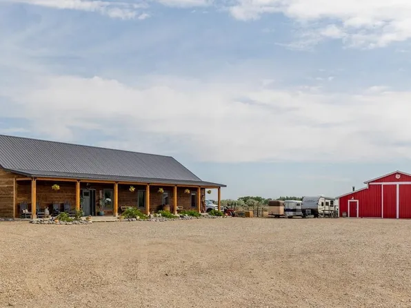 1525 Lane 14, Powell, WY 82435