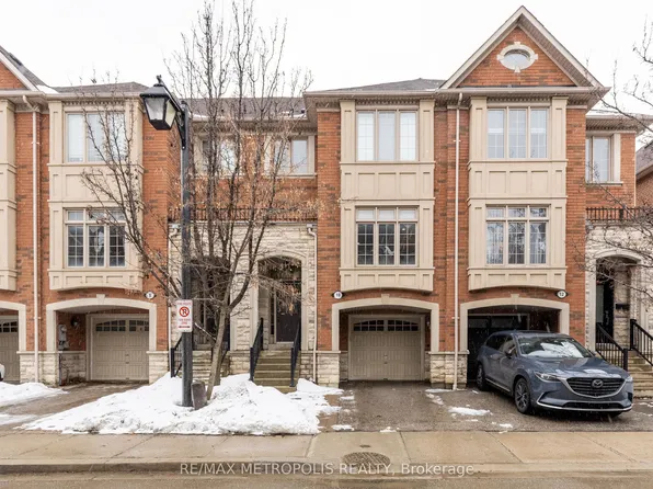 10 George Bogg Rd, Vaughan, ON L4L 0A3