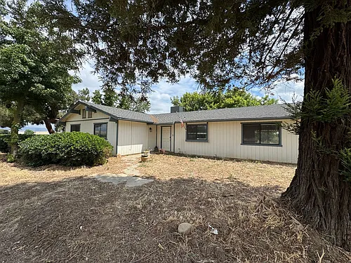 21293 E American Ave Photo 1