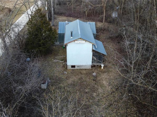 1399 Mozier Hollow Rd, Hamburg, IL 62045