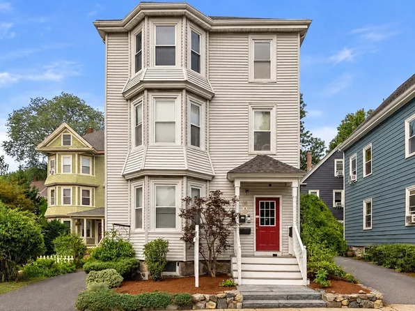 35 Ballard St #3, Jamaica Plain, MA 02130