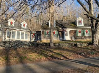 373 Bassetts Bridge Rd, Mansfield, CT 06250