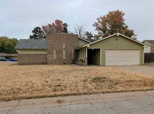 2002 Buggy Whip Ln, Enid, OK 73703