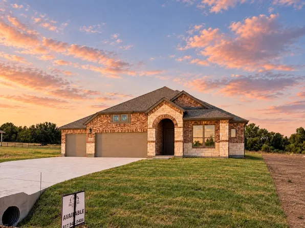 305 Skeen Peak, Springtown, TX 76082
