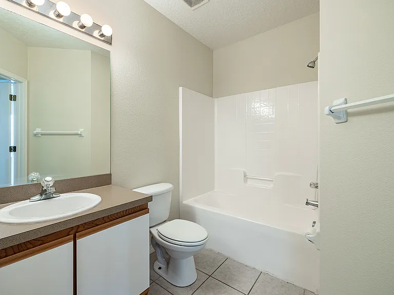 9506 Amberdale Ct #202 — Photo 18