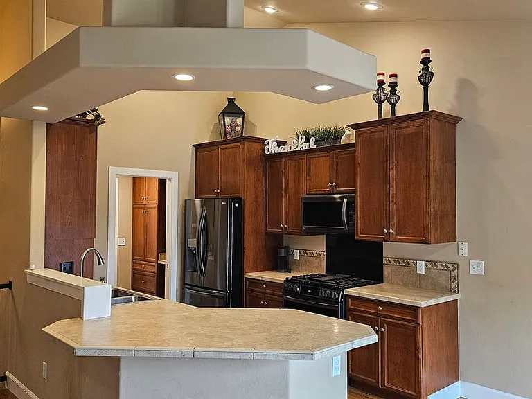 882 Canyon Park Ave — Photo 21