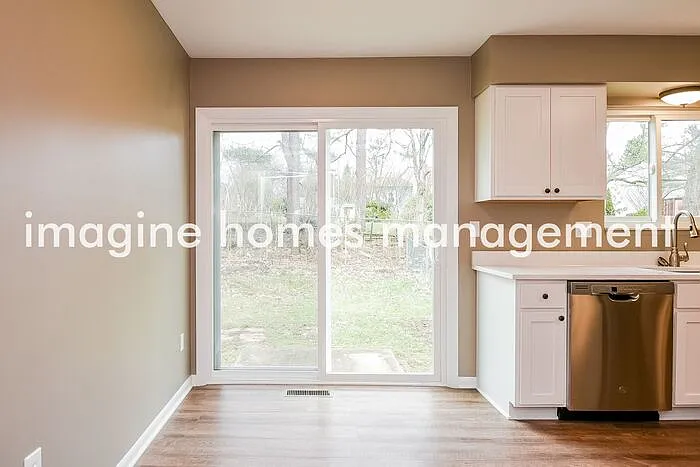 4012 Vira Rd — Photo 5