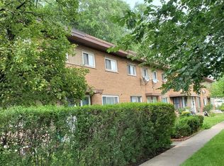 10081 Frontage Rd #G, Skokie, IL 60077