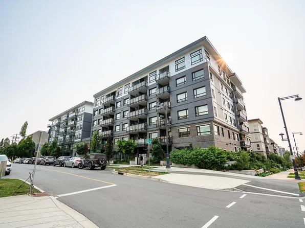 10777 138th St #620, Surrey, BC V3T 5E3
