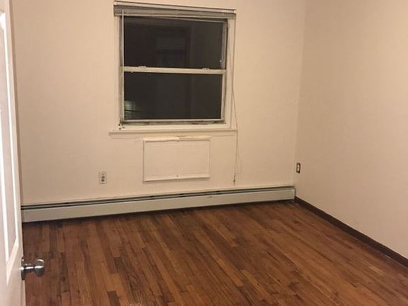 893E2294-