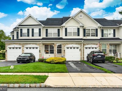 24 Portsmouth Cir, Glen Mills, PA, 19342