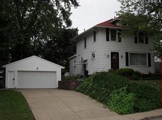 935 Roosevelt St NE, Massillon, OH 44646