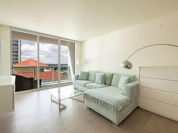 4th image of 350 SE 2nd Street #1680