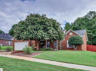 325 N Sweetwater Hills Dr, Moore, SC 29369