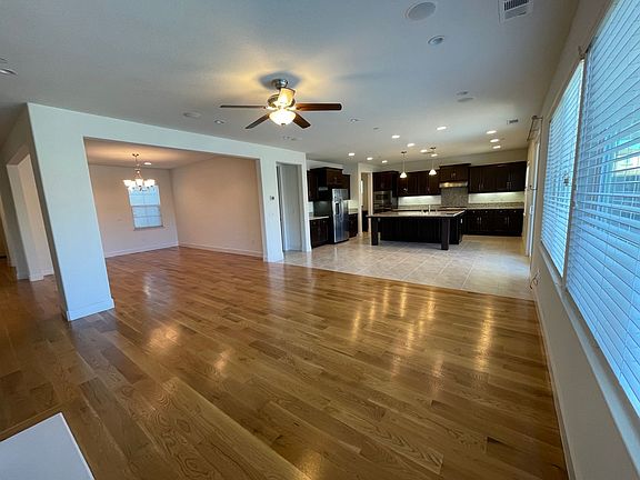 5th image of 2024 Newcastle Dr