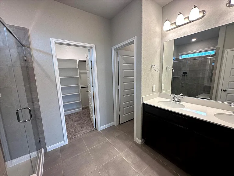 7072 Silverleaf Oak St — Photo 9