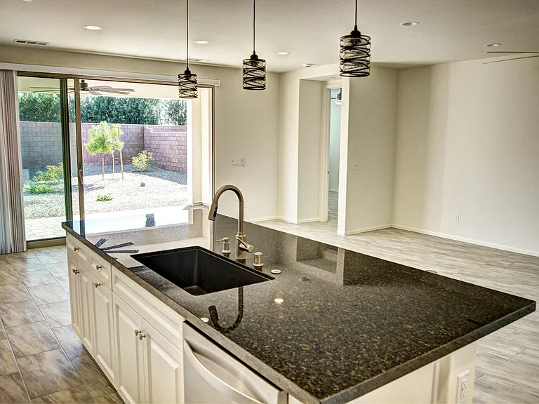 51660 Whiptail Dr — Photo 14