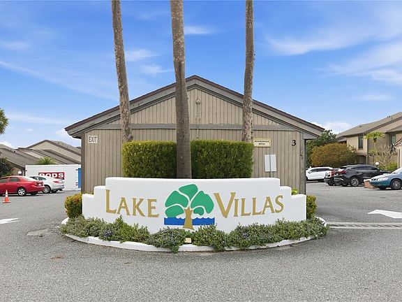 2nd image of 654 Lake Villas Dr