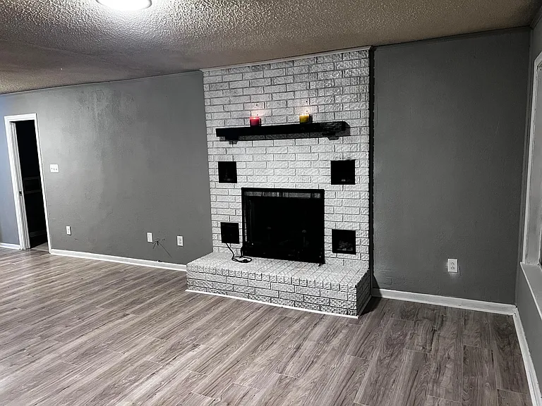234 N Walco Rd — Photo 4