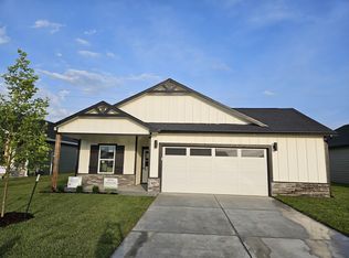 927 N Forestview St, Wichita, KS 67235