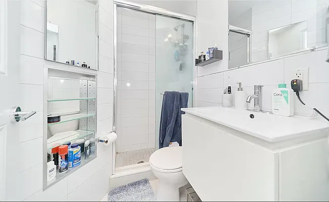 Rented by Living New York | media 7