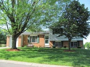 5906 Summersweet Dr, Clayton, OH 45315