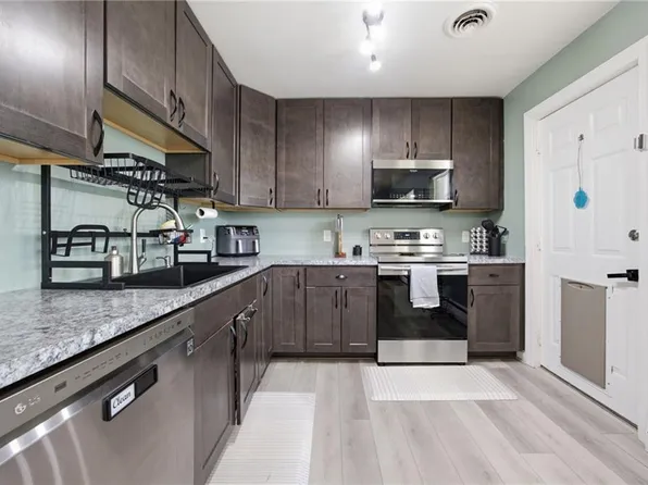 2536 E Little Creek Rd, Norfolk, VA 23518