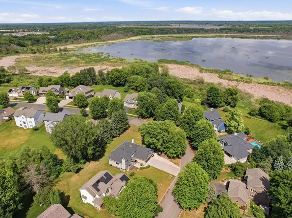 7273 Stagecoach Trl, Lino Lakes, MN 55014