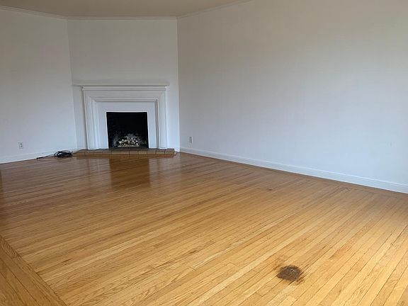 4th image of 7018 Fulton St Floor 2