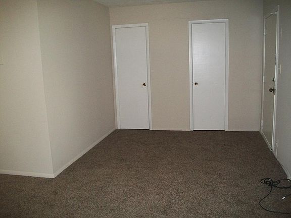 4th image of 1006 S Saint Louis Ave APT D