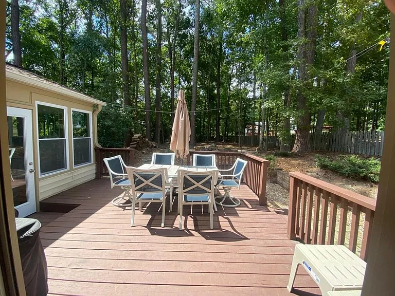 420 Ridge Ct — Photo 8